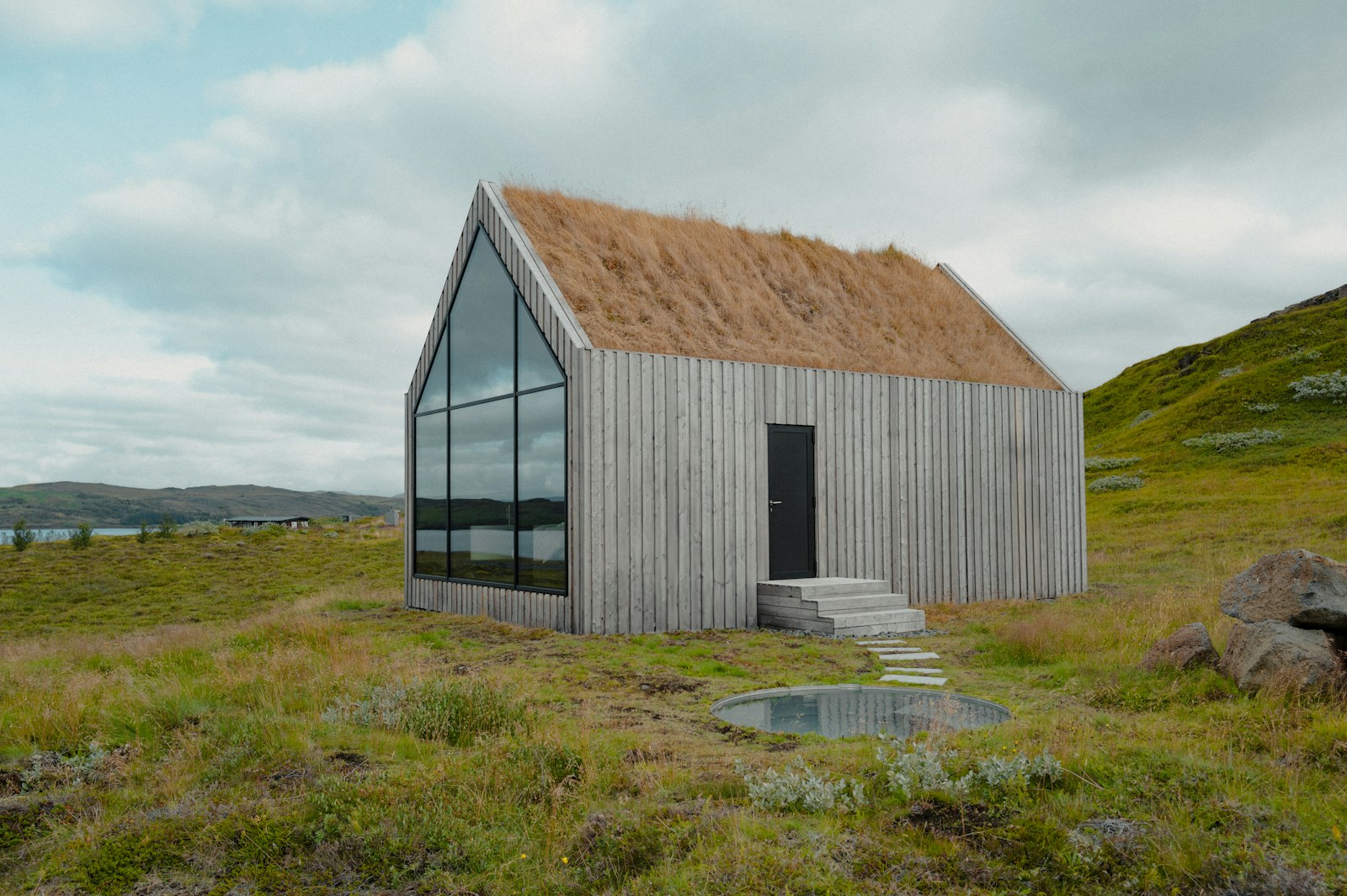 Minimalist Scandinavian House Exterior